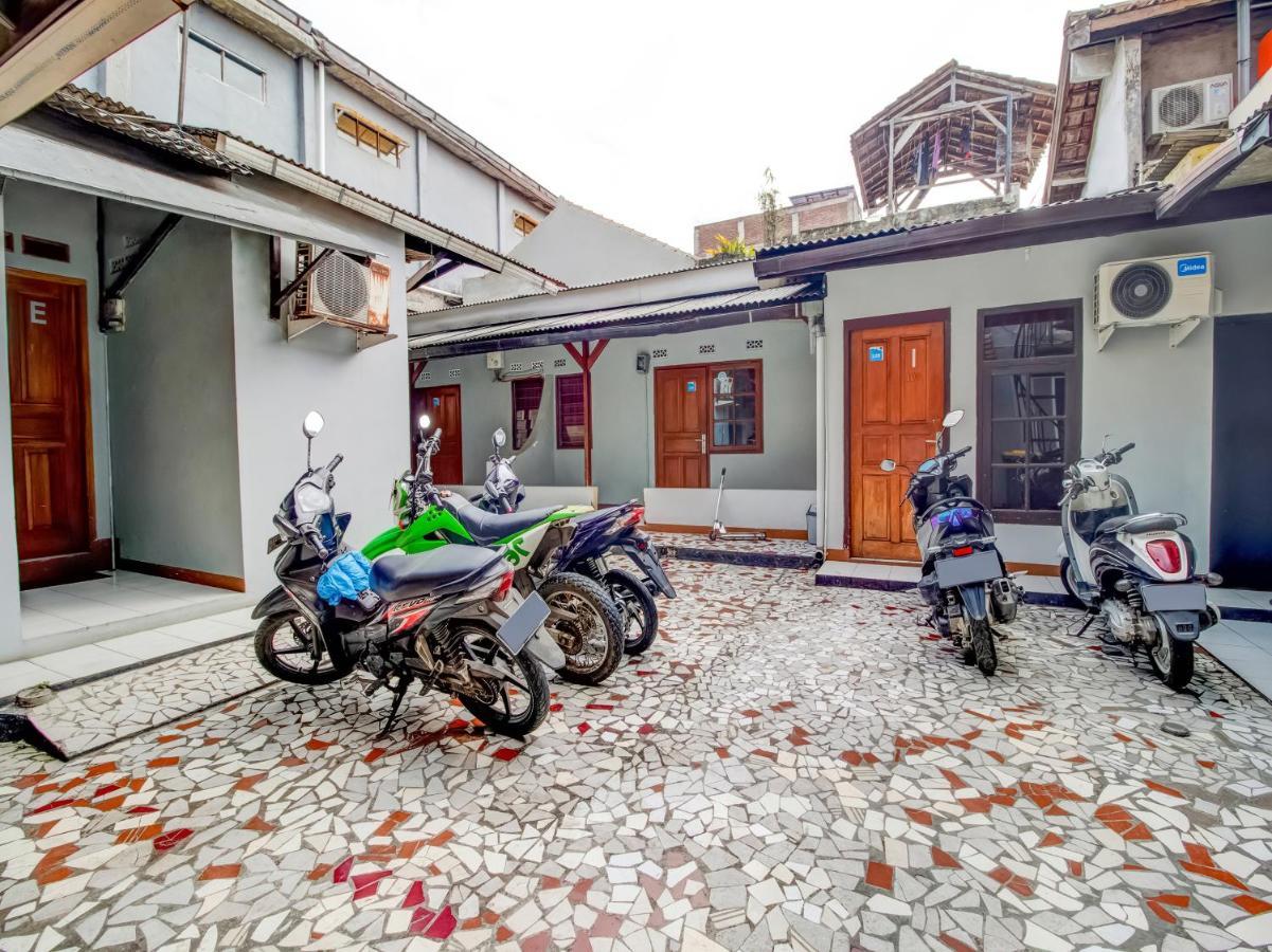 Oyo 3750 Elder Guest House Bandung Dış mekan fotoğraf