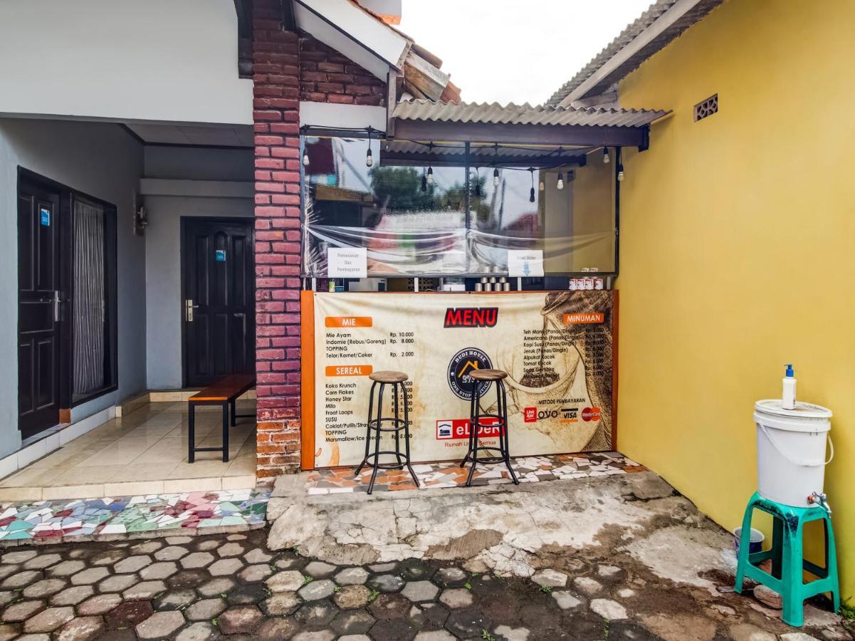 Oyo 3750 Elder Guest House Bandung Dış mekan fotoğraf