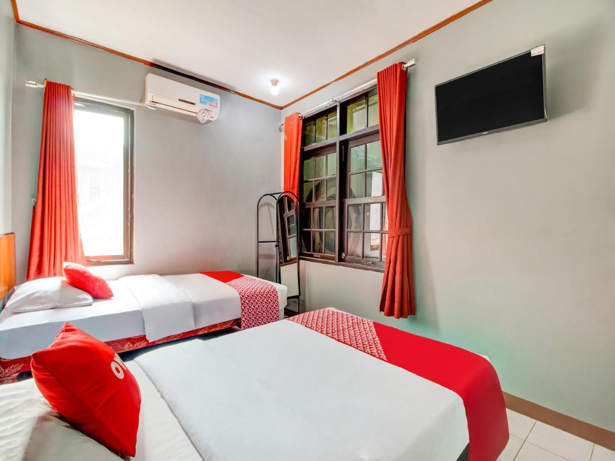 Oyo 3750 Elder Guest House Bandung Dış mekan fotoğraf
